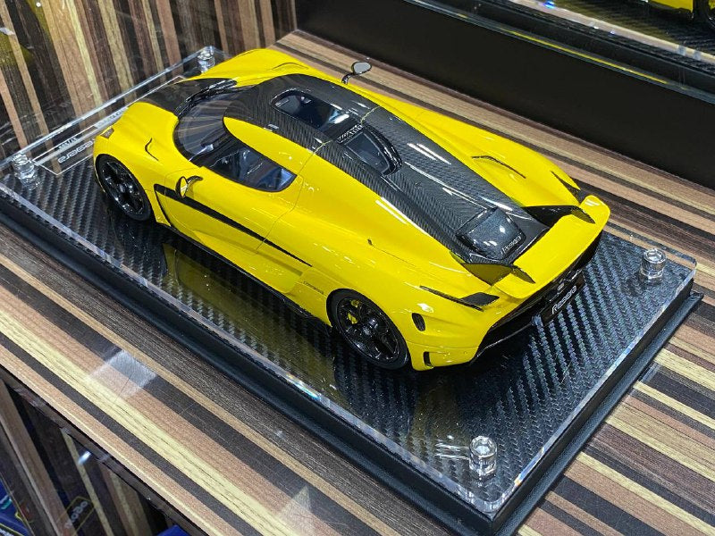 Koenigsegg Regera Front Art