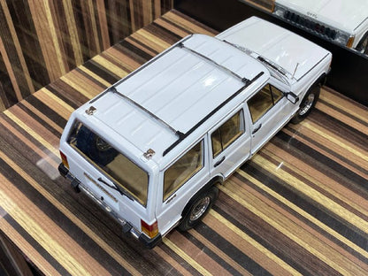 1/18 Jeep 1985 Cherokee White Model Car|Sold in Dturman.com Dubai UAE.