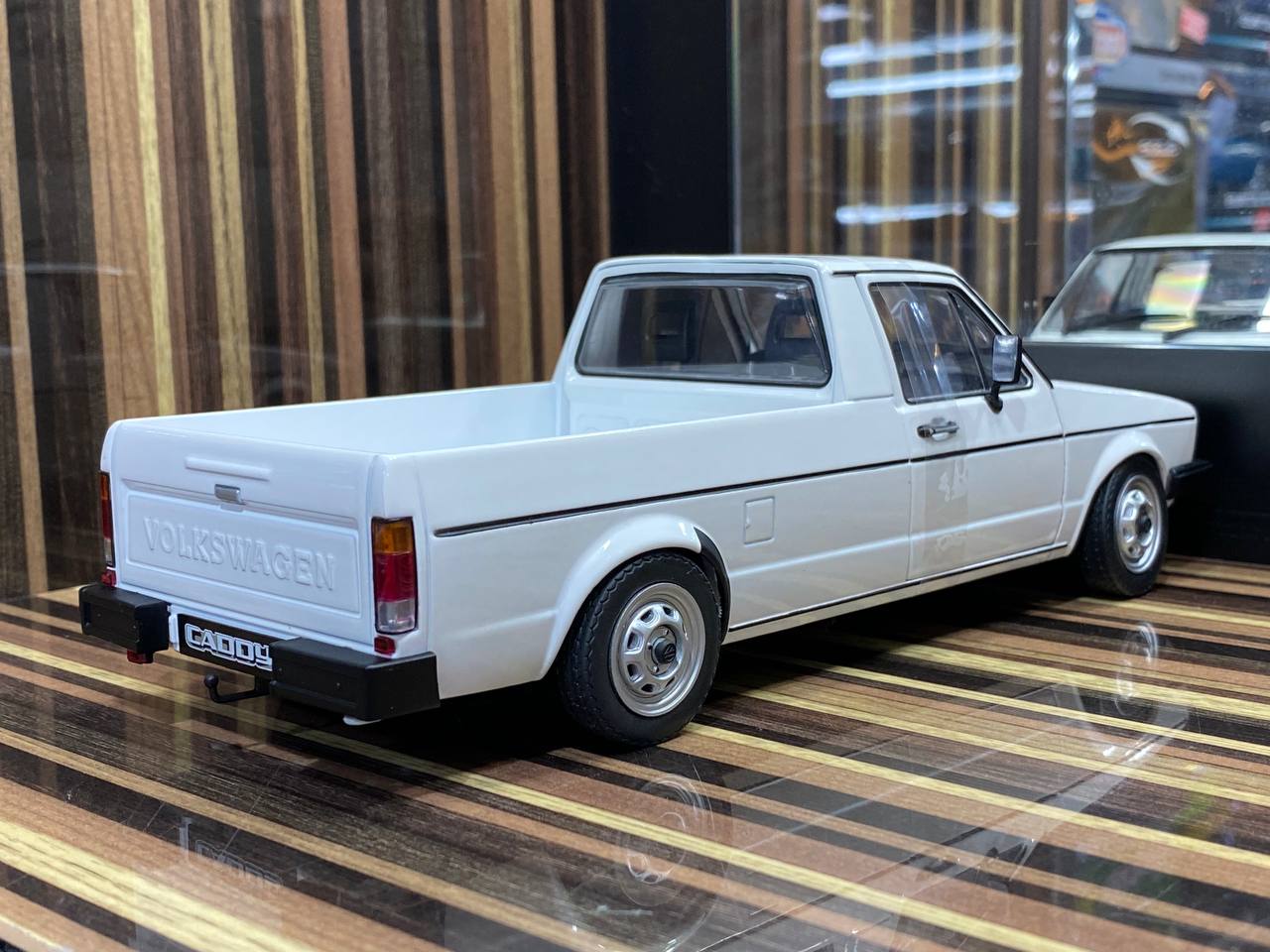 1/18 Diecast Volkswagen Caddy Solido White Miniature Model Car|Sold in Dturman.com Dubai UAE.
