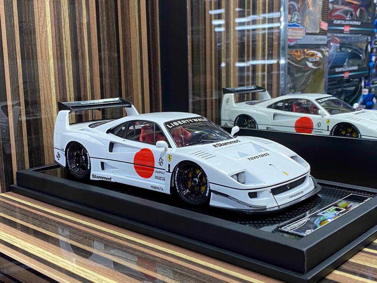 1/18 Ferrari F40 LB Performance White by VIP Models|Sold in Dturman.com Dubai UAE.