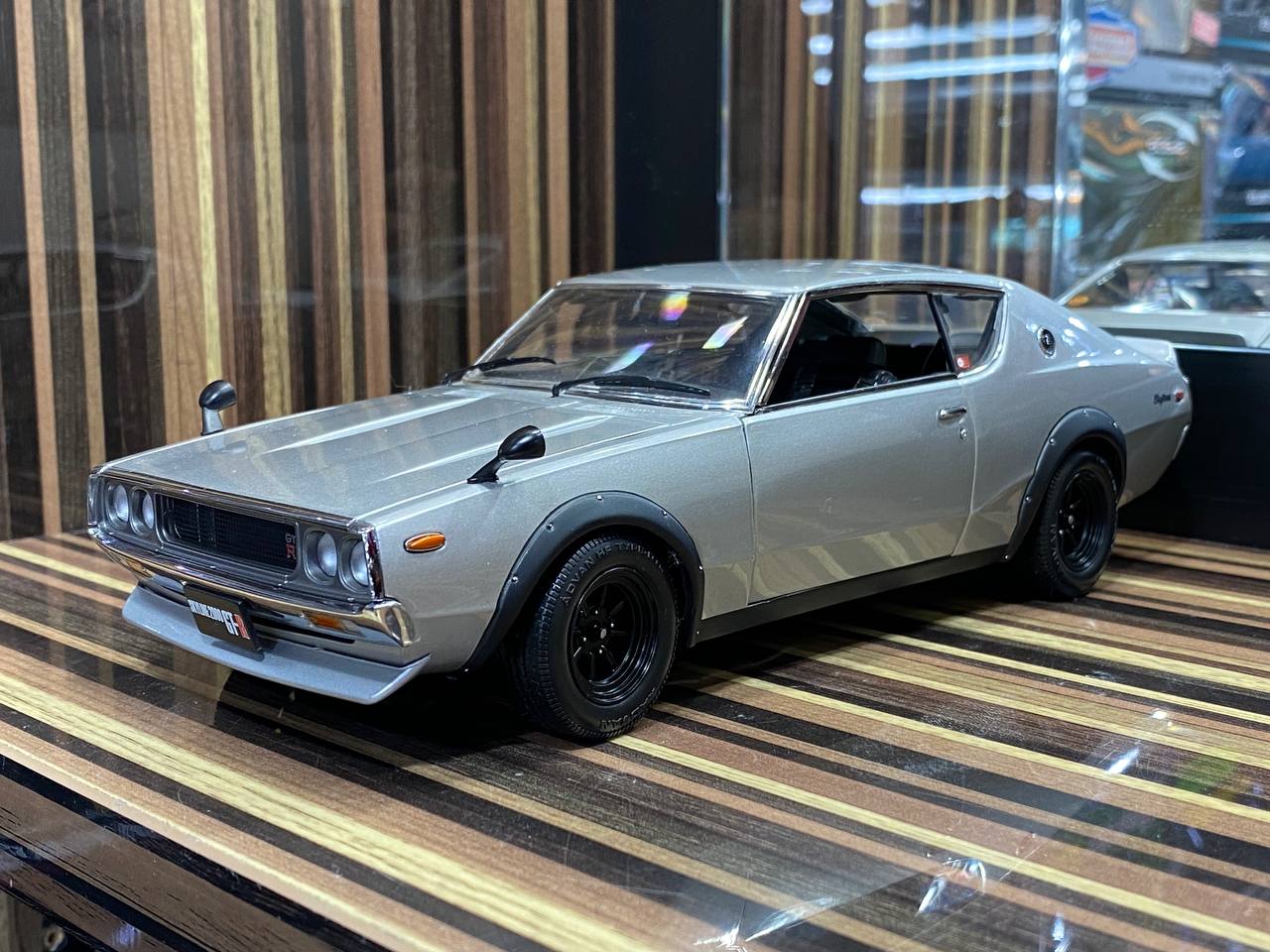 KYOSHO 1/18 NISSAN Skyline GT-R Impul R32 GT-R Calsonic EUR 150,00 KYOSHO 1/18 NISSAN Skyline GT-R Impul R32 GT-R Calsonic EUR 150,00