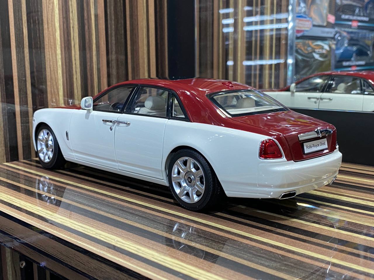 1/18 Diecast Rolls-Royce Ghost Kyosho Scale Model Car|Sold in Dturman.com Dubai UAE.