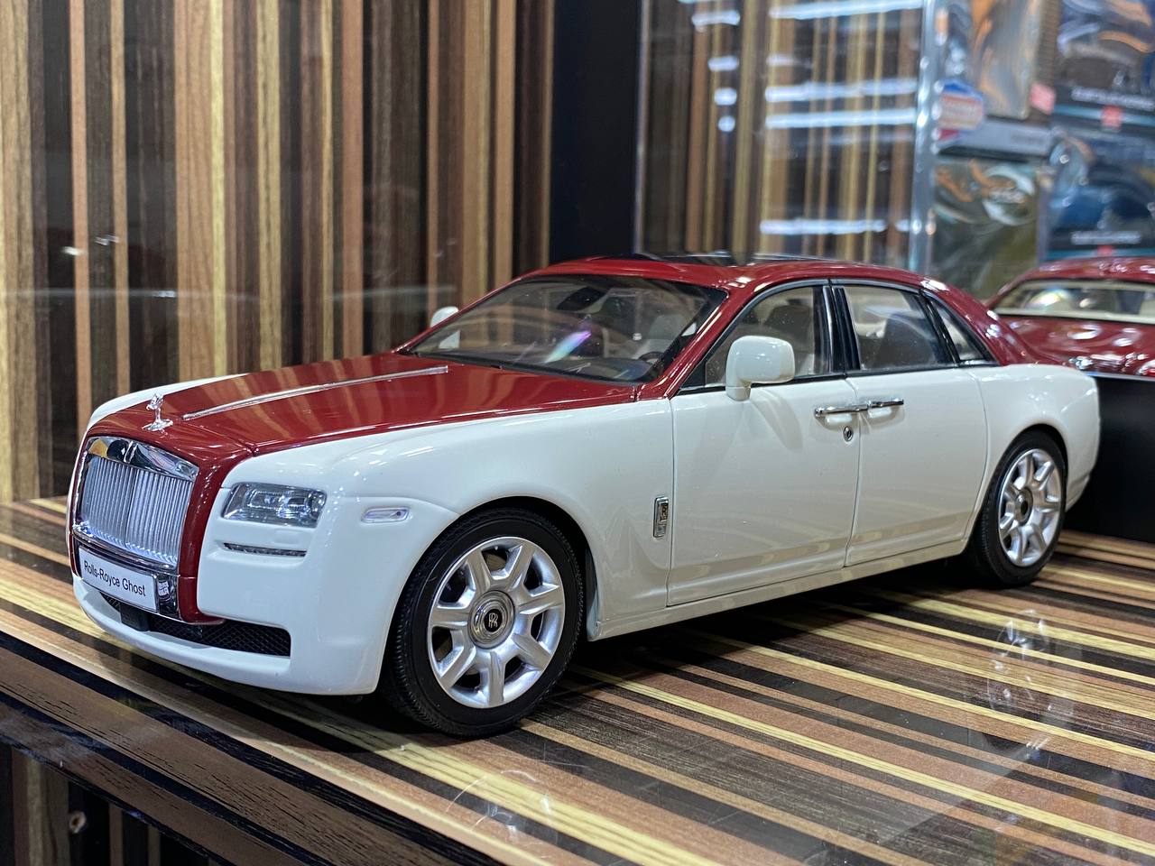 1/18 Diecast Rolls-Royce Ghost Kyosho Scale Model Car|Sold in Dturman.com Dubai UAE.