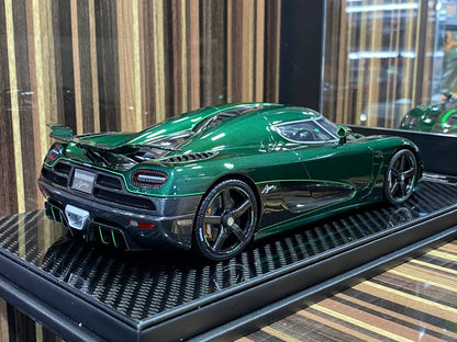 1/18 Diecast Koenigsegg Agera S Fronti Art Green Carbon Miniature Car|Sold in Dturman.com Dubai UAE.
