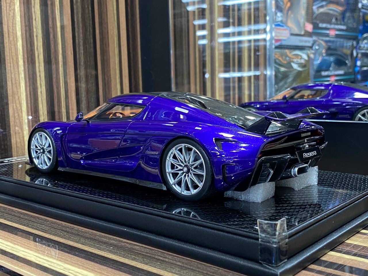 Koenigsegg Regera Fronti Art