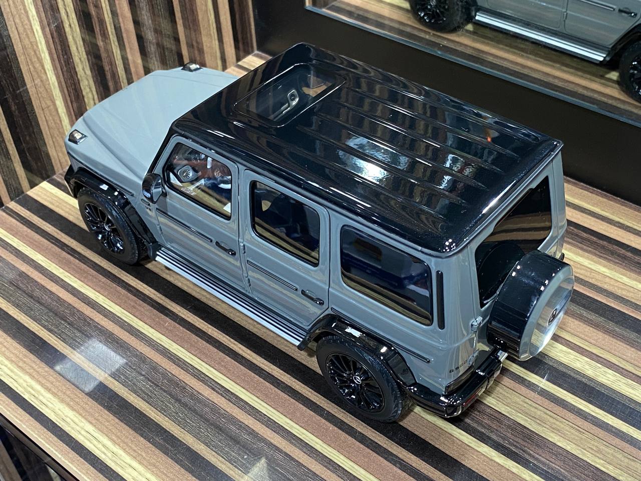 Mercedes-Benz G 63 AMG Line W463 Dealer Edition -  Minichamps