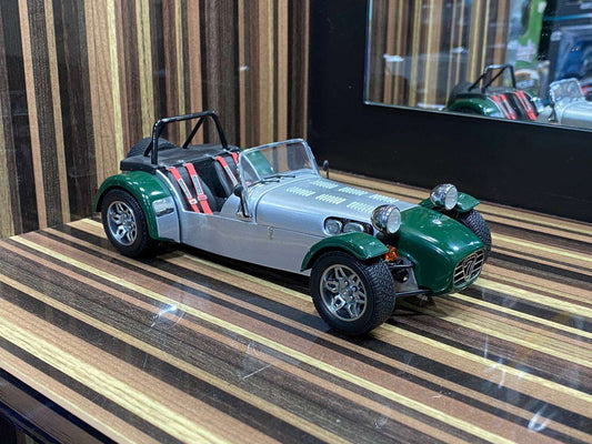 1/18 DiecastCaterham Super Seven Cycle Fender Kyosho Scale Model Car|Sold in Dturman.com Dubai UAE.