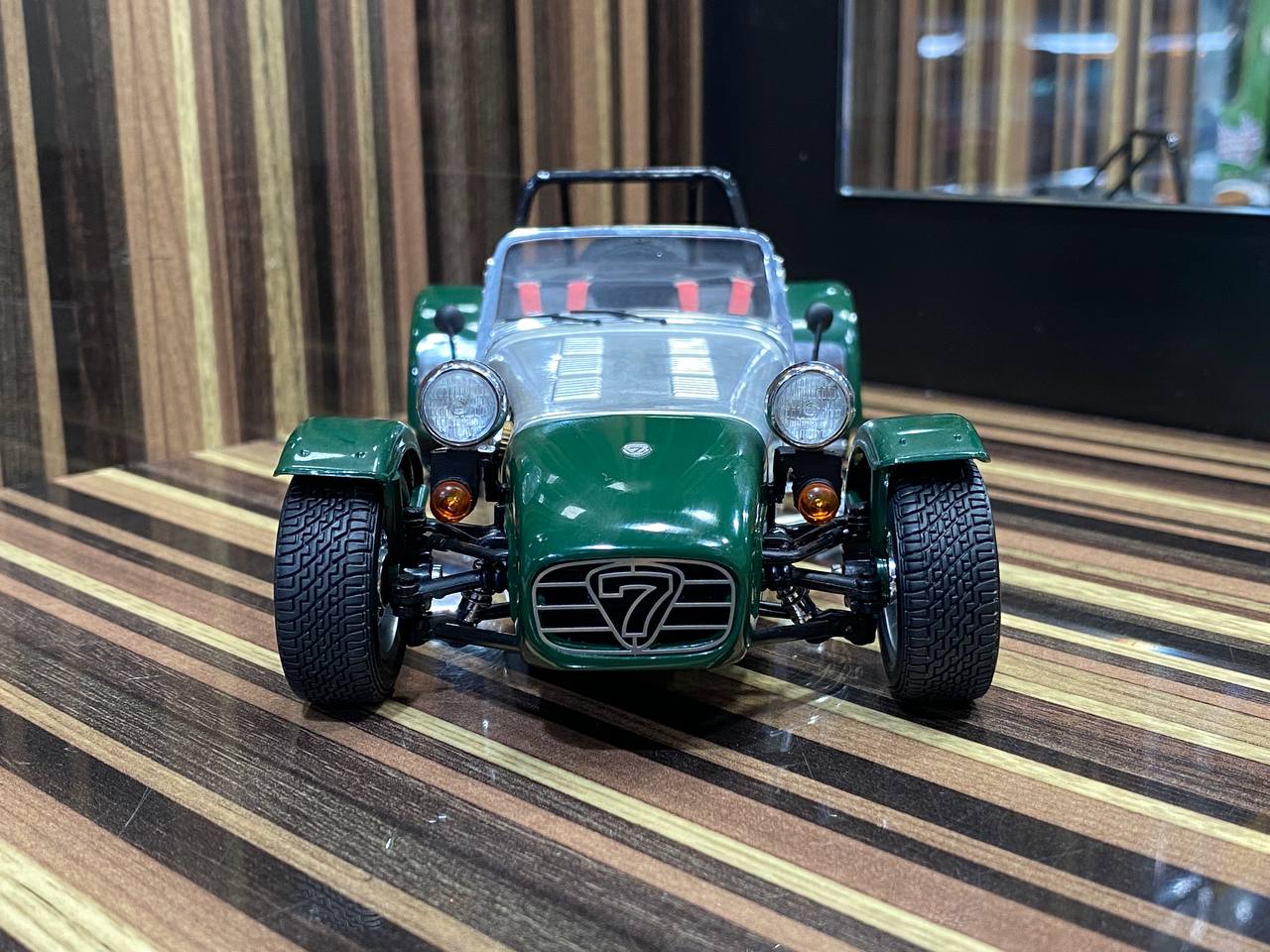 Caterham Super Seven Cycle Fender Kyosho