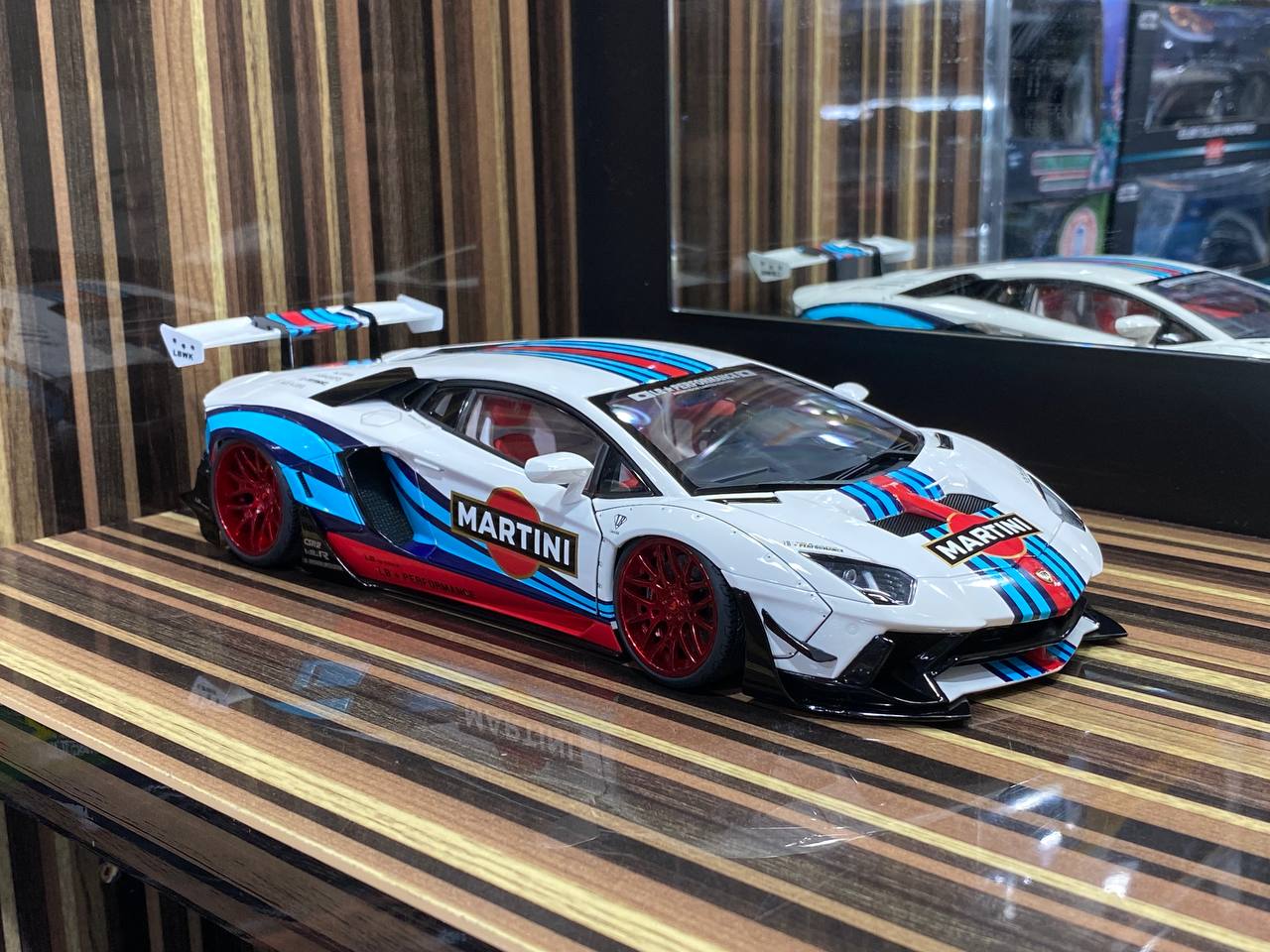 1/18 Diecast Lamborghini Aventador Liberty Walk White AutoArt Scale Model Car|Sold in Dturman.com Dubai UAE.