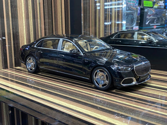1/18 Diecast Mercedes-Benz S-Class Maybach S 680 Almost Real Scale Model Car