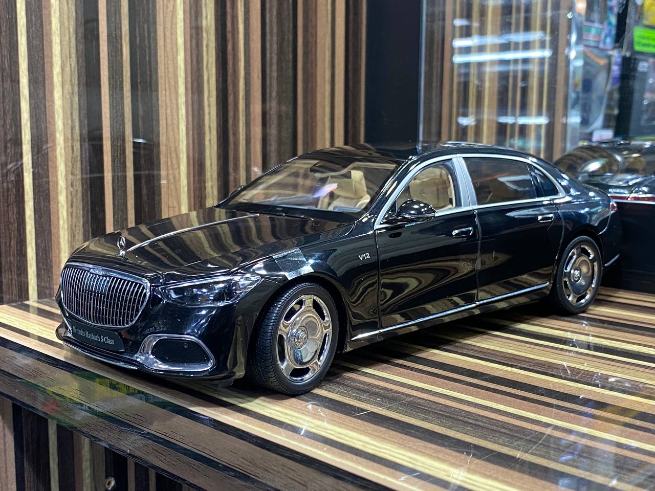 Mercedes-Benz S-Class Maybach S 680 Almost Real