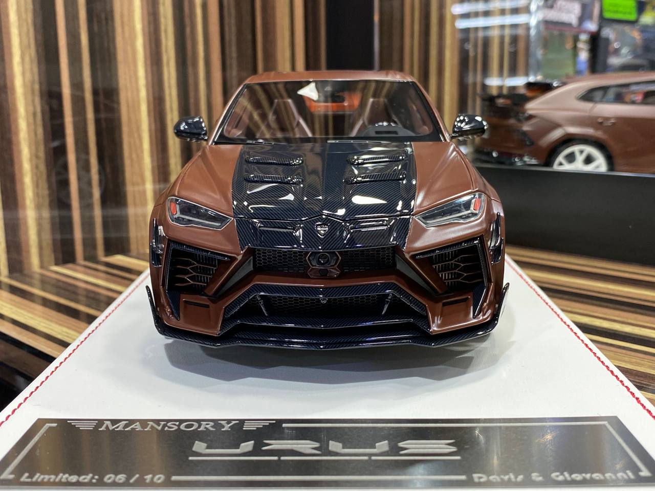 1/18 Resin Lamborghini Urus MANSORY Davis & Giovanni Gloss Brown|Sold in Dturman.com Dubai UAE.