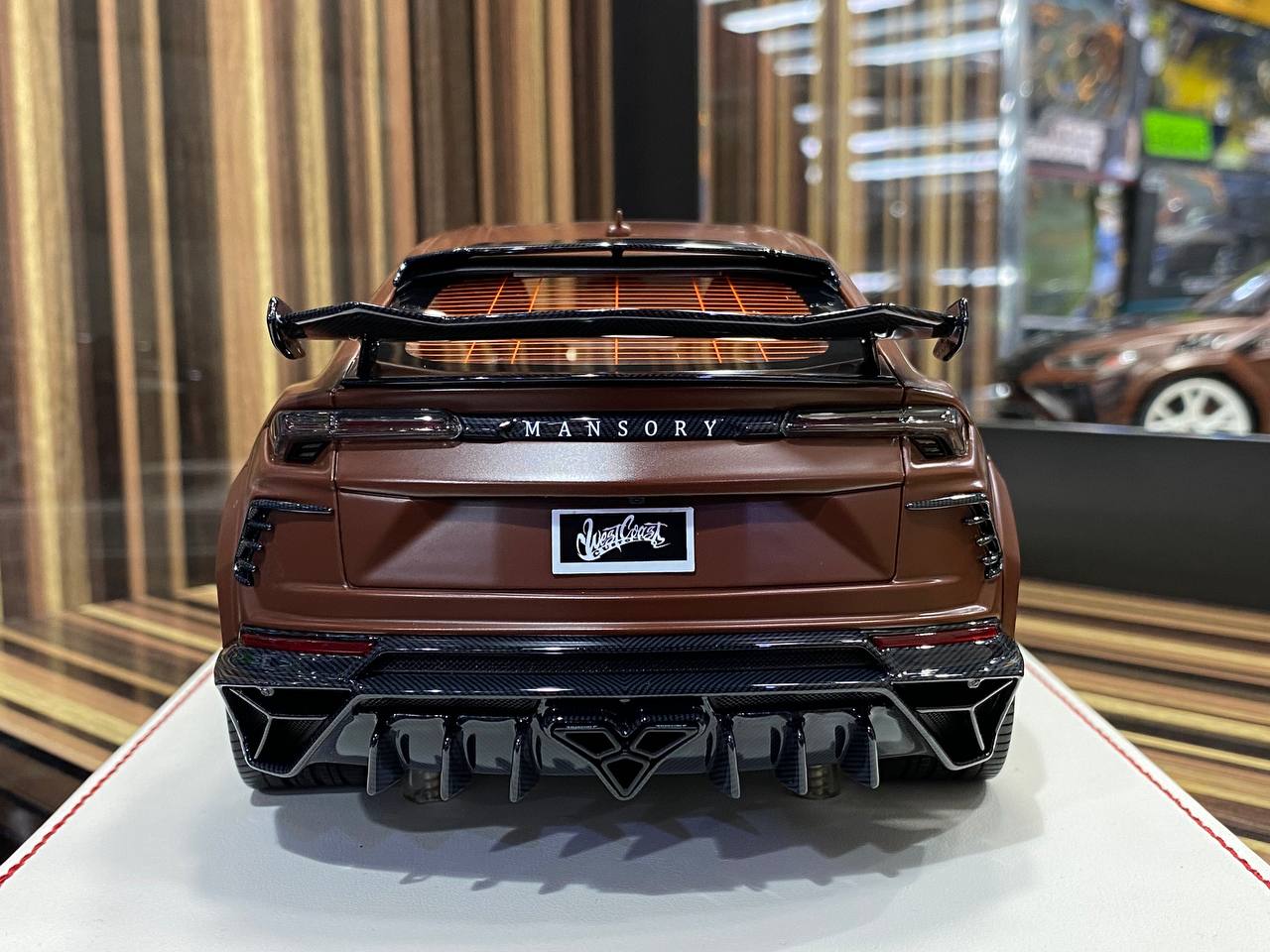 1/18 Resin Lamborghini Urus MANSORY Davis & Giovanni Gloss Brown|Sold in Dturman.com Dubai UAE.