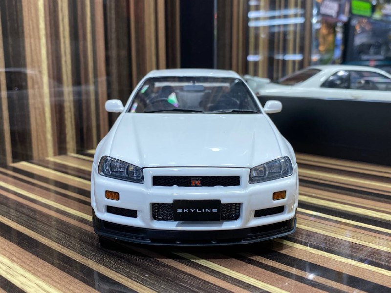 Nissan Skyline GT-R R34 Hobby Japan