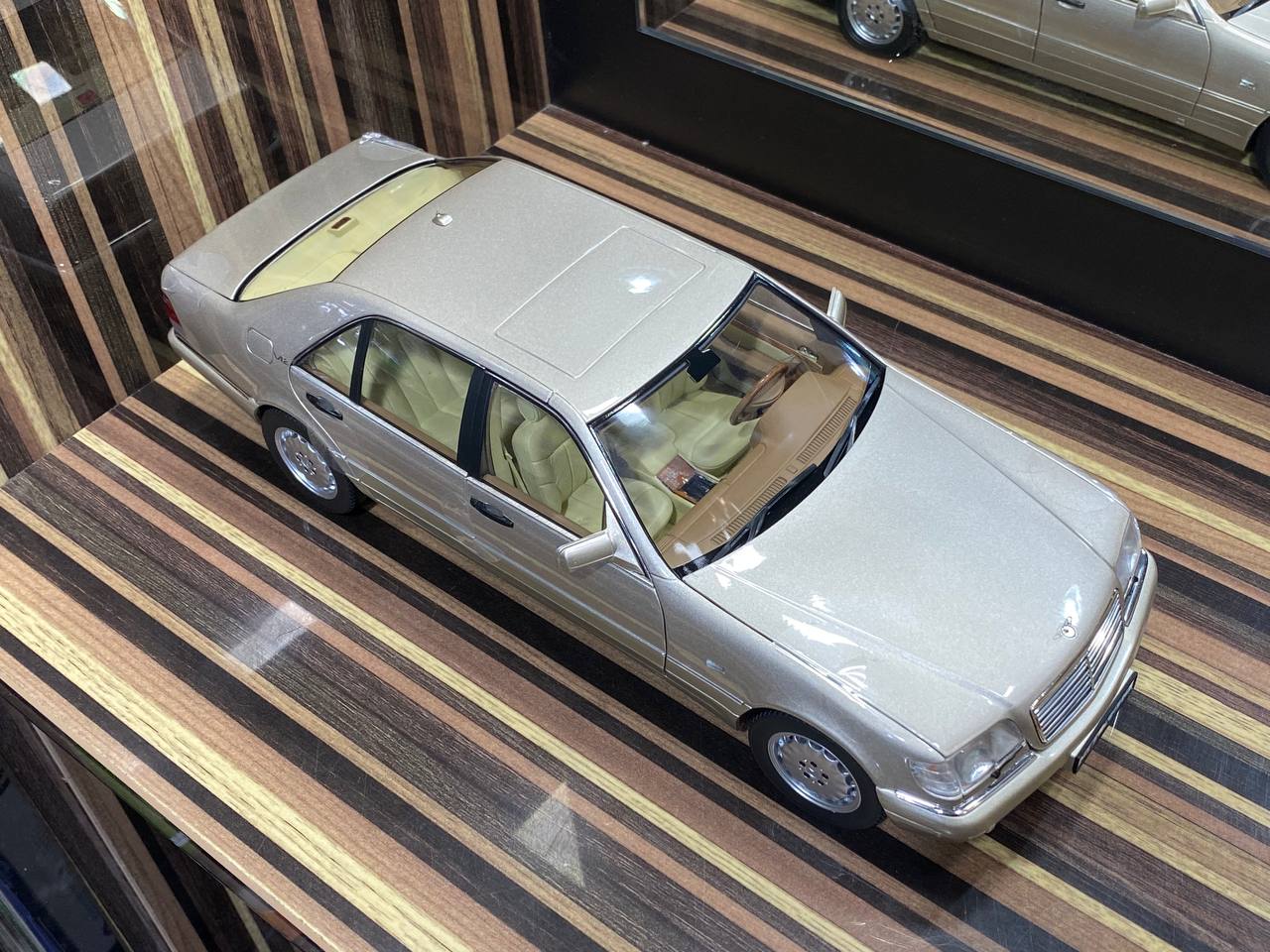 1:18 Mercedes S-Class (S600 - W140) Norev 1:18 Mercedes S-Class (S600 - W140) Norev
