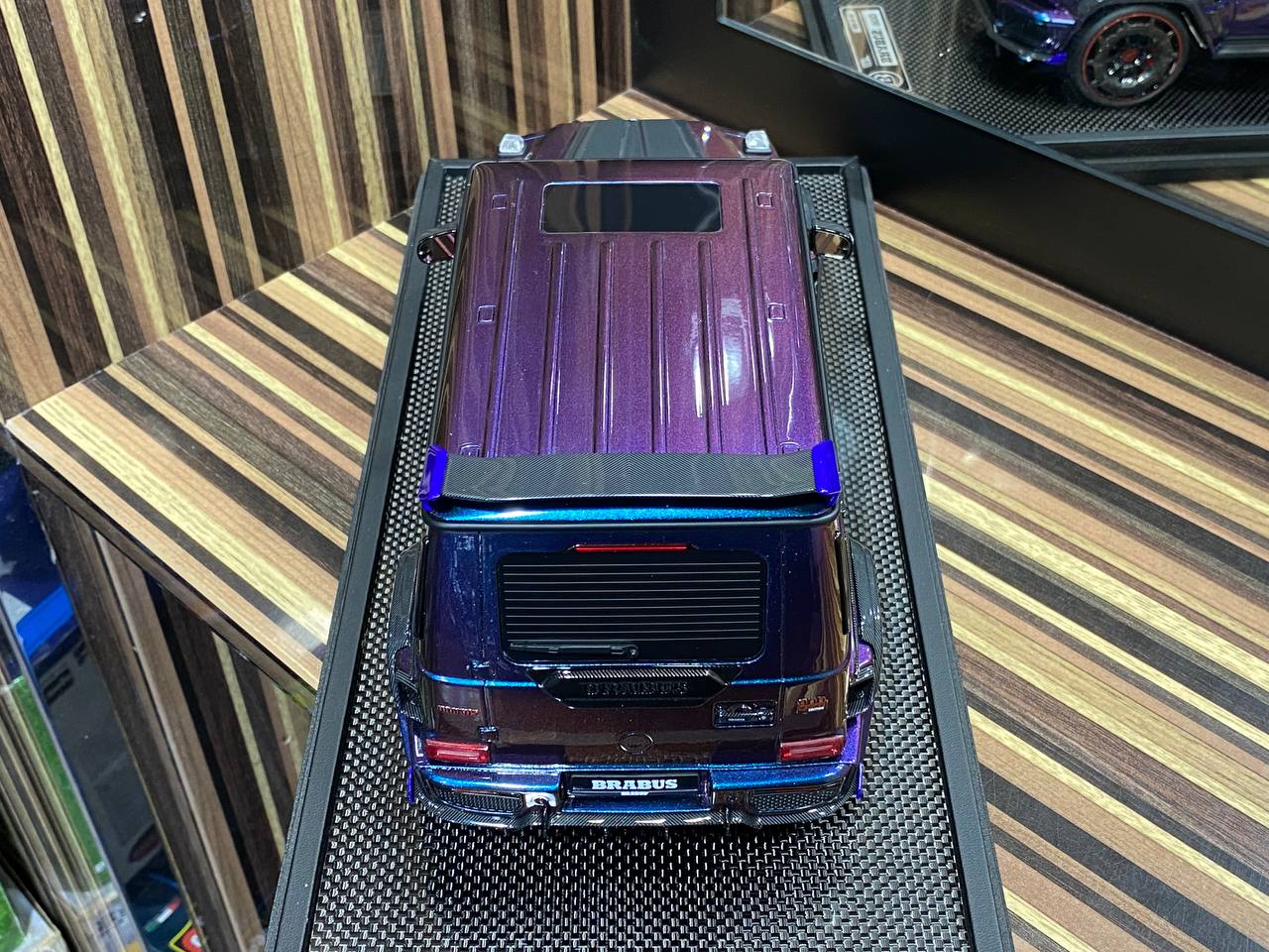 Mercedes-Benz Brabus 900 Rocket Chameleon MotorHelix