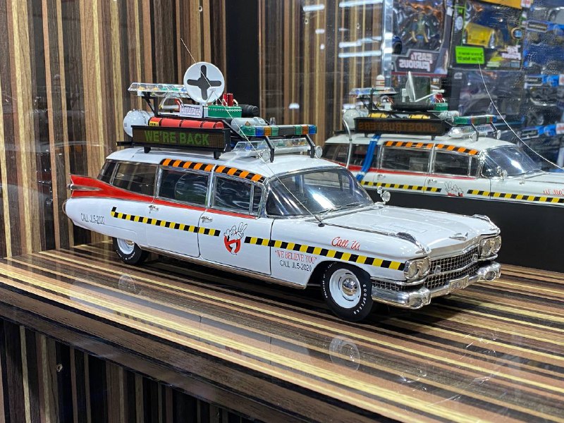 Ghostbusters II Cadillac  ECTO-1A HOT WHEELS Elite