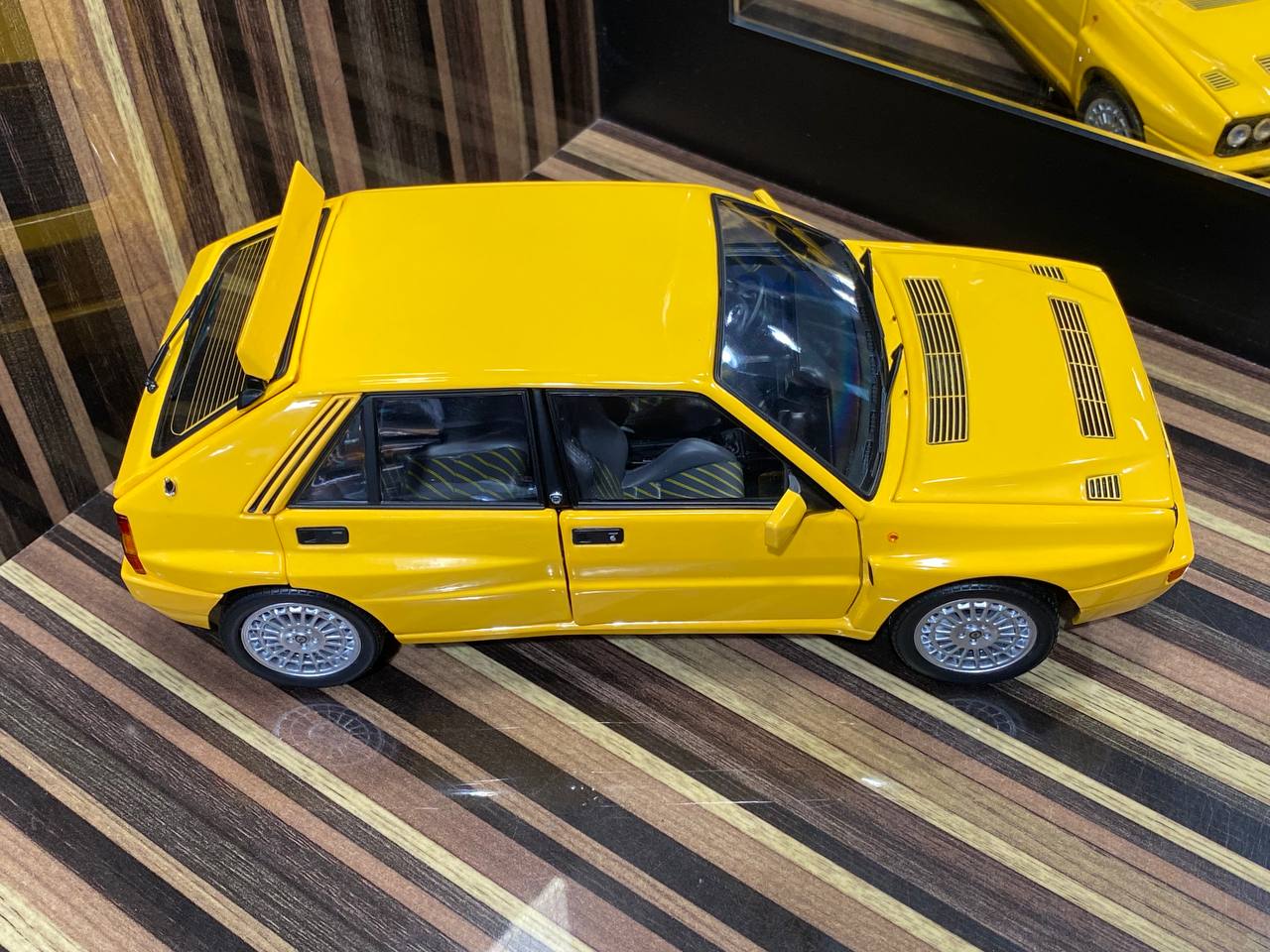 1/18 Diecast Lancia Delta HF Integrale Yellow Kyosho Scale Model Car|Sold in Dturman.com Dubai UAE.