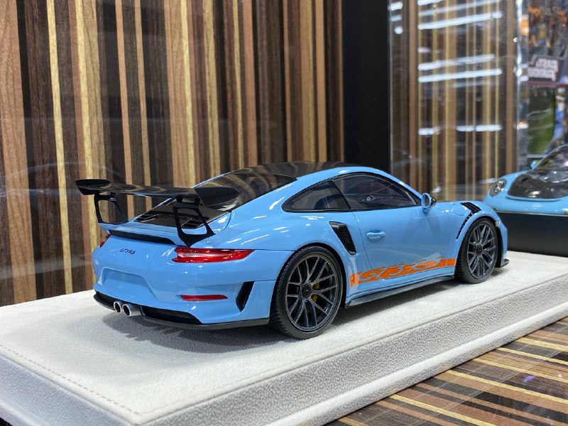 1/18 Porsche 911 GT3 RS 2018 Gulf Blue Make Up|Sold in Dturman.com Dubai UAE.