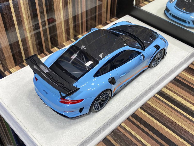 1/18 Porsche 911 GT3 RS 2018 Gulf Blue Make Up|Sold in Dturman.com Dubai UAE.