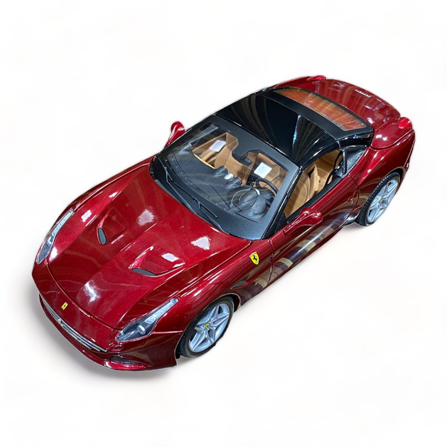 1/18 Diecast Ferrari California T Red "Signature Series" Bburago Scale Model Car|Sold in Dturman.com Dubai UAE.