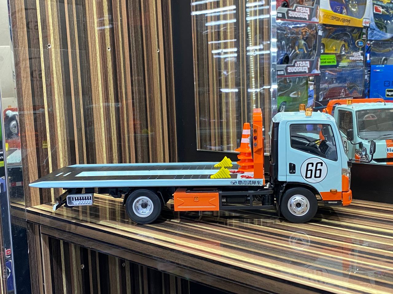 1/18 Diecast Miniature Flat Bed Tow Truck Gulf Gulf Blue DBGT Model|Sold in Dturman.com Dubai UAE.