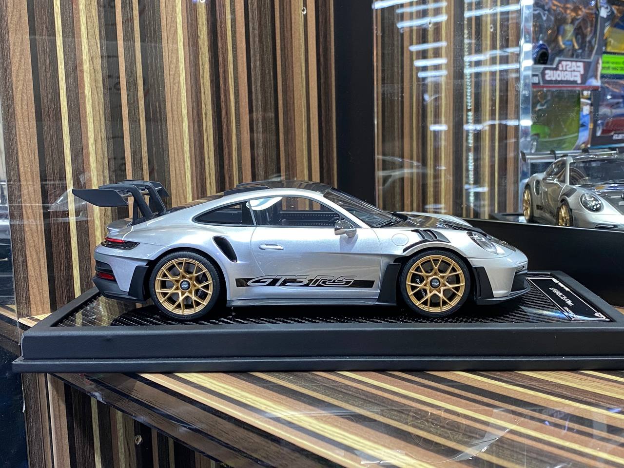 Porsche 911 GT3 RS 57/99 silver decals by VIP Models