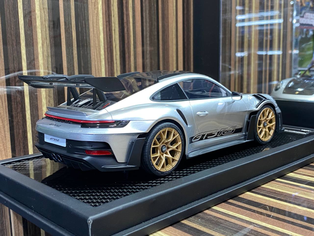 Porsche 911 GT3 RS 57/99 silver decals by VIP Models