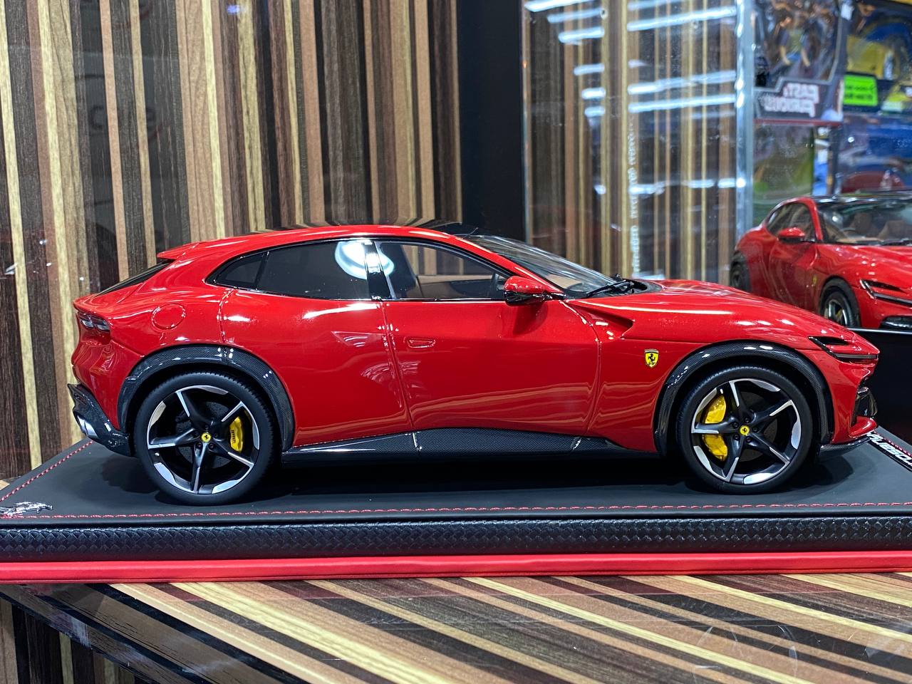 1/18 Ferrari Purosangue 25/149 Rosso Red by MR Collection