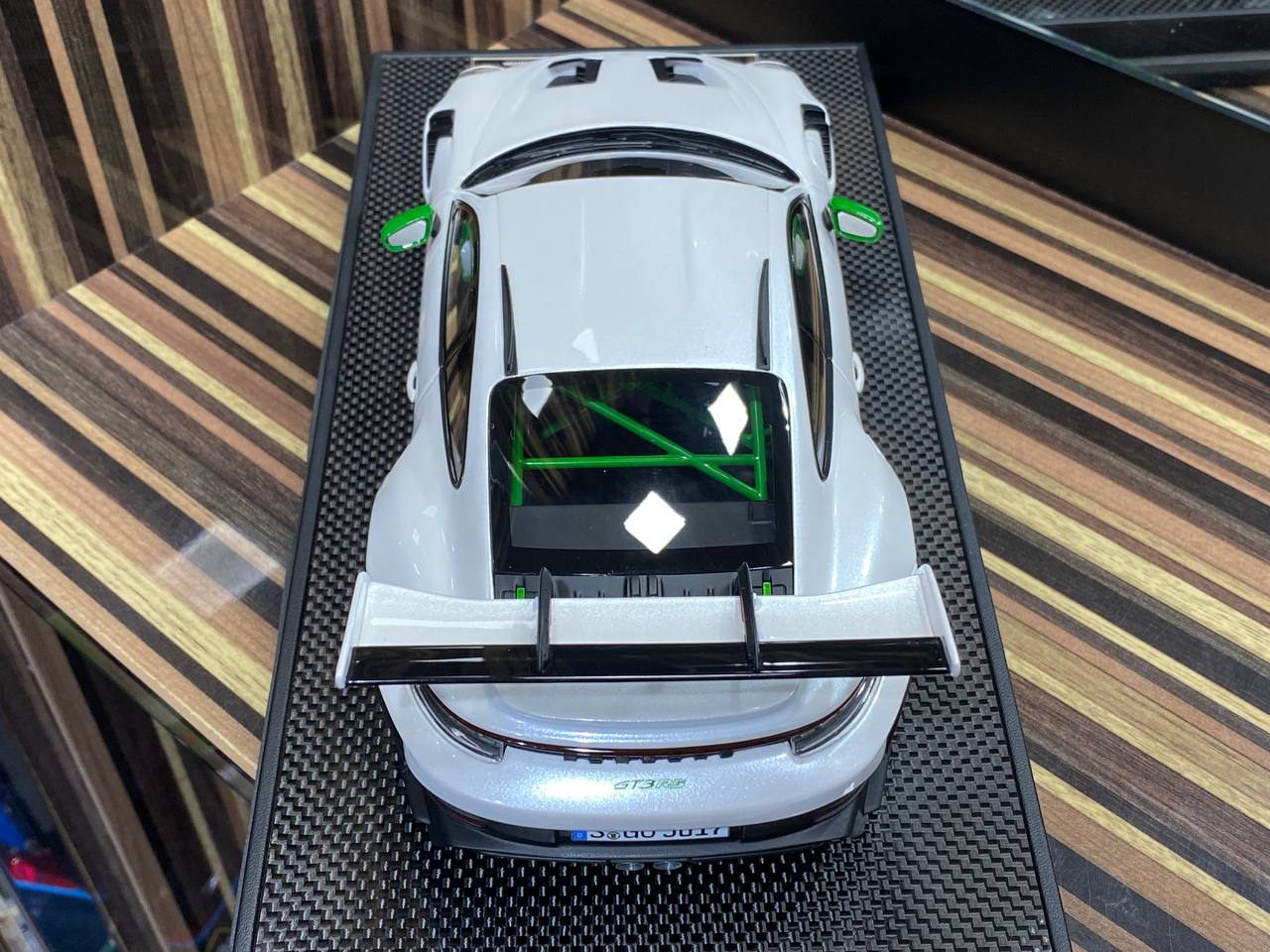 1/18 Porsche 911 GT3 RS Green Rim 10/49 white and green by Timothy & Pierre