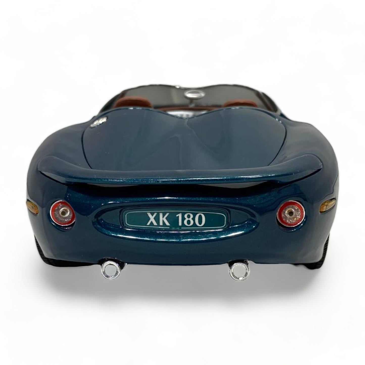 Maisto Jaguar XK180 GREEN 1/18