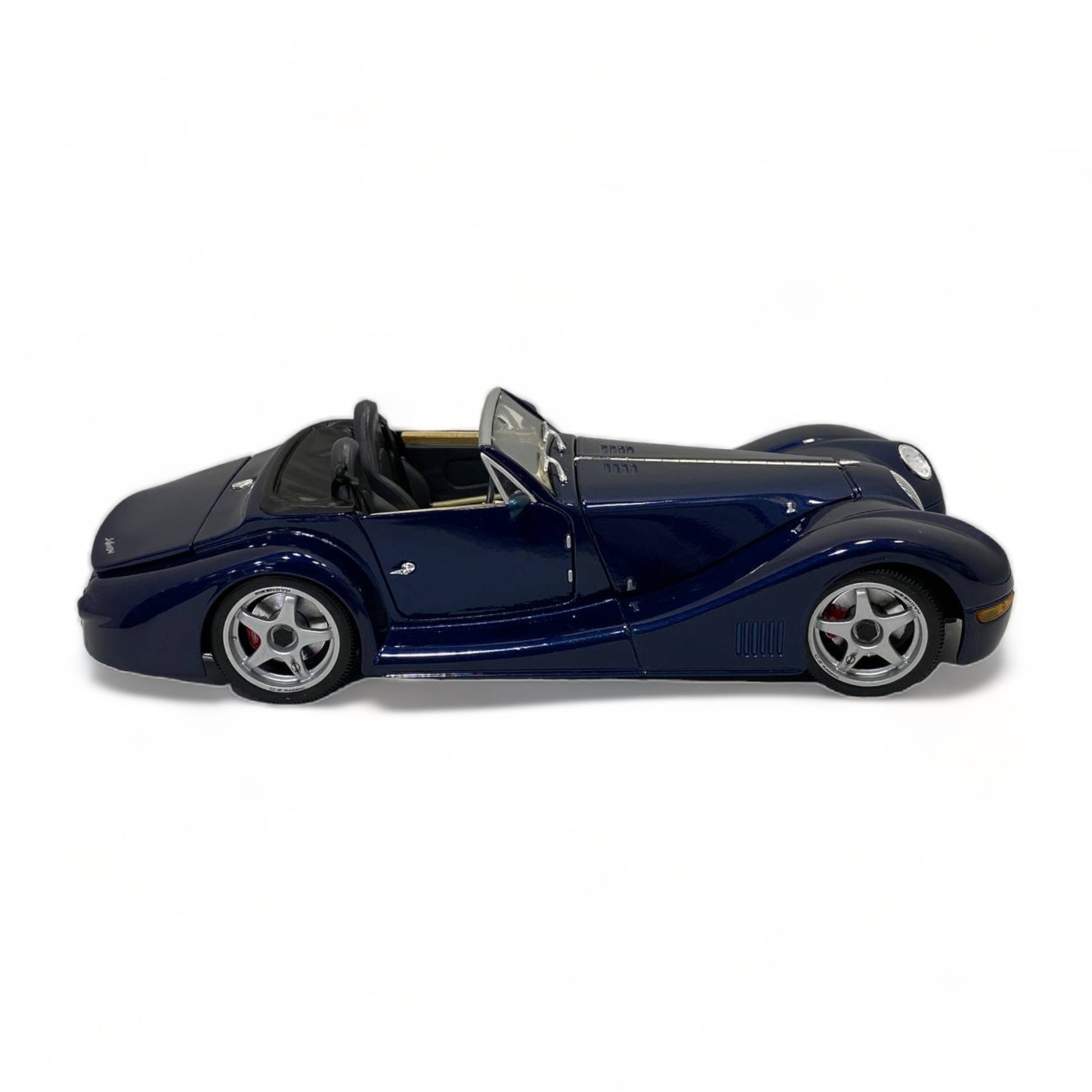 1/18 Diecast MORGAN AERO 8  BLUE Bburago Scale Model Car|Sold in Dturman.com Dubai UAE.