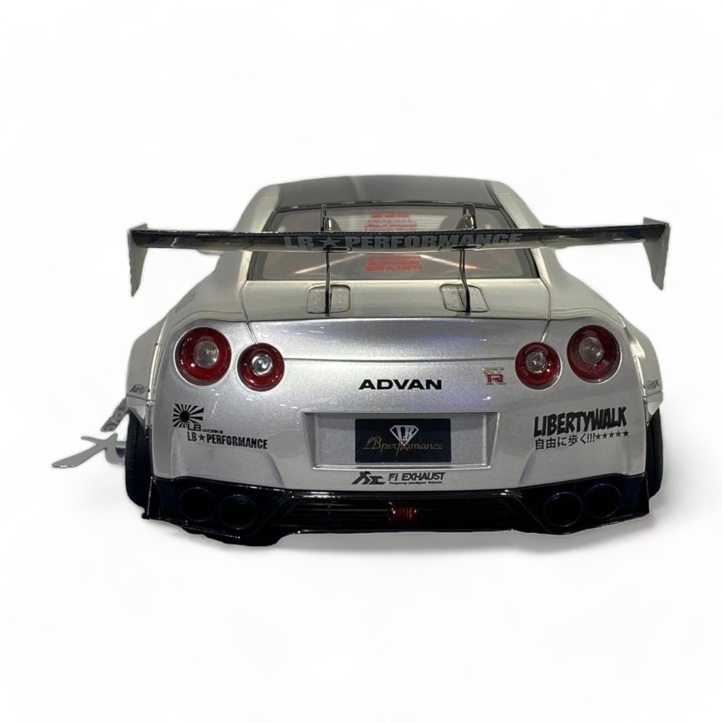 Nissan GT-R R35 LBWK LB*Performance Silver and Carbon by Make Up 1/18: