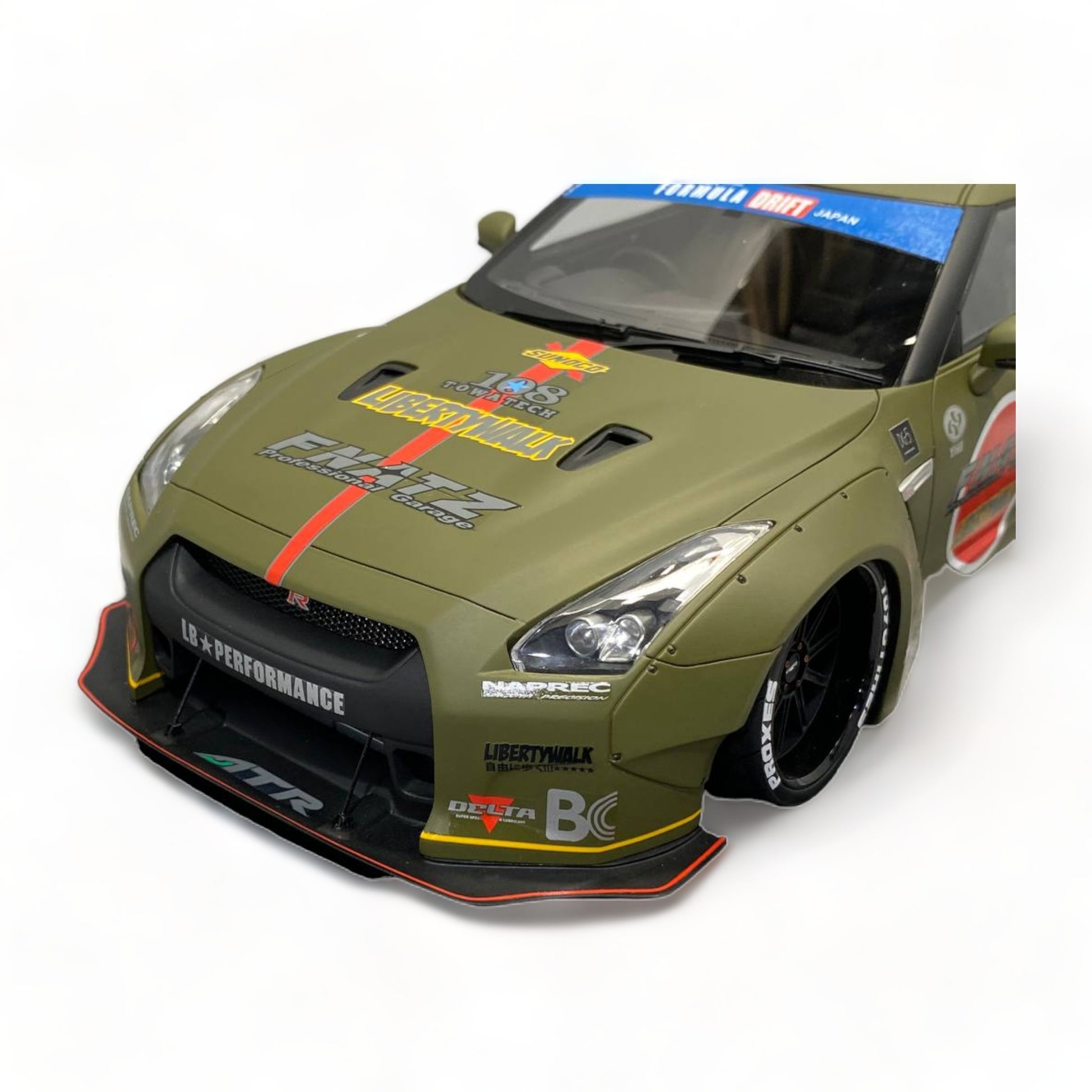 Nissan GT-R R35 LBWK LB*Performance Matt Green by Onemodel 1/18|Sold in Dturman.com Dubai UAE.