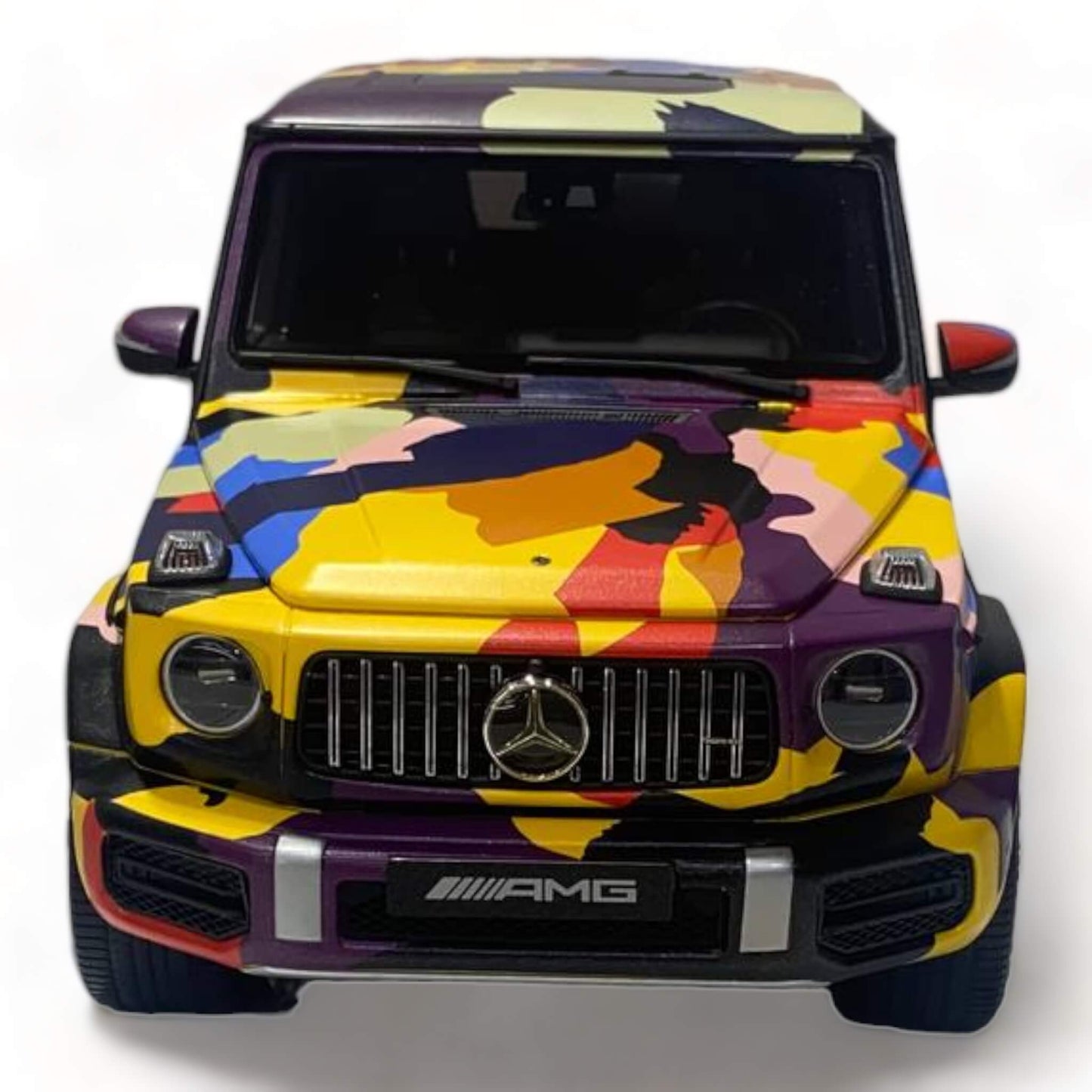 Mercedes Benz AMG G63(2021) 1/18 Camouflage by Motor Helix