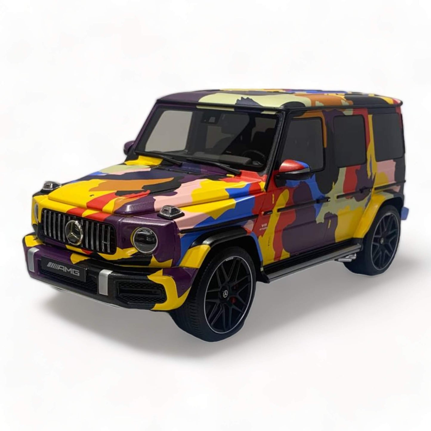 Mercedes Benz AMG G63(2021) 1/18 Camouflage by Motor Helix