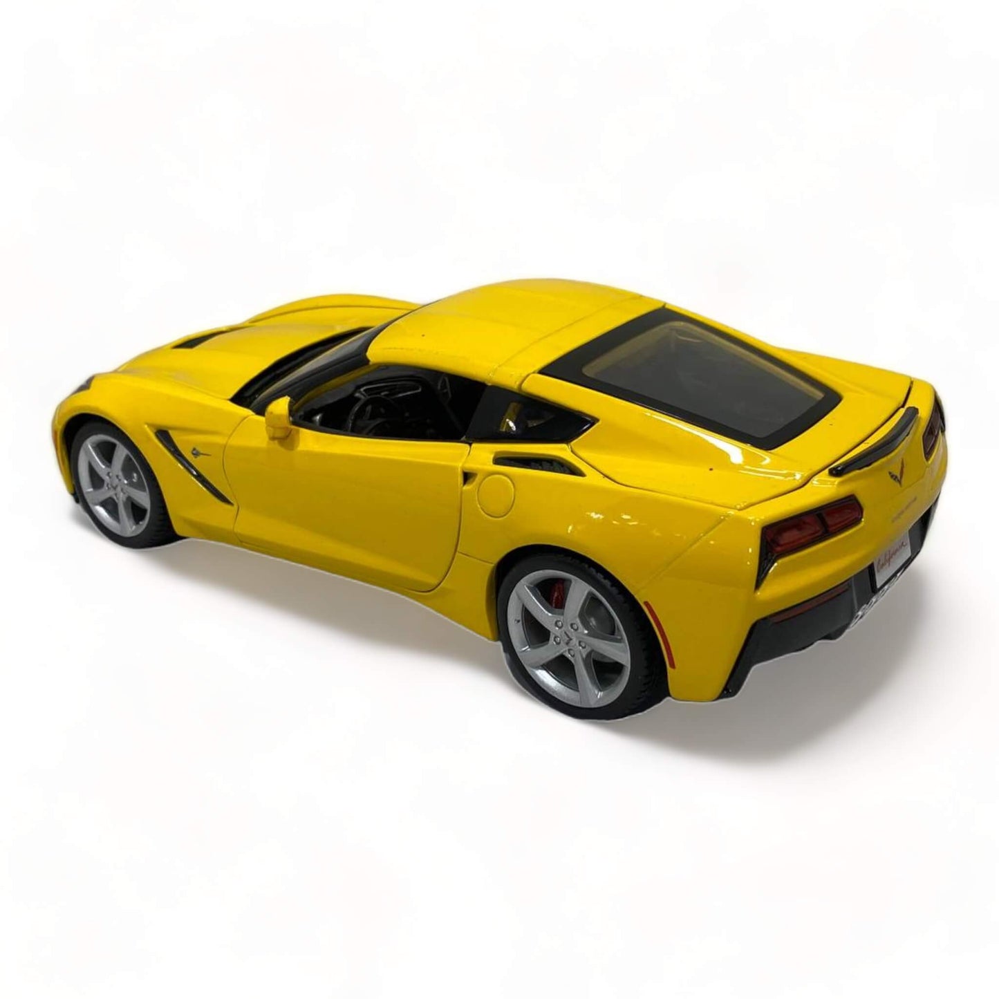 Maisto Chevrolet Corvette Stingray Yellow 2014 (1/18)