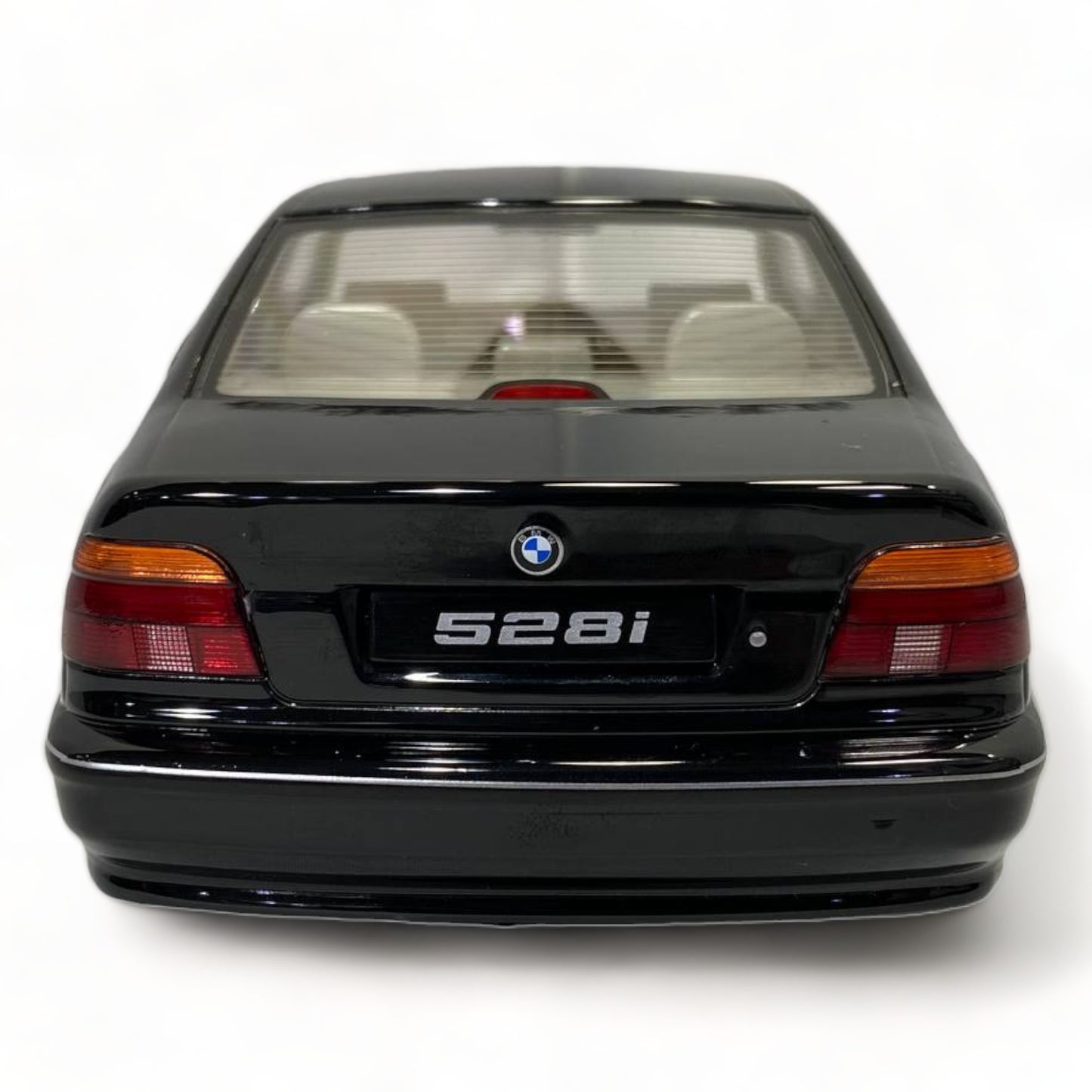 1/18 KK SCALE BMW 528i E39 SEDAN BLACK Model Car