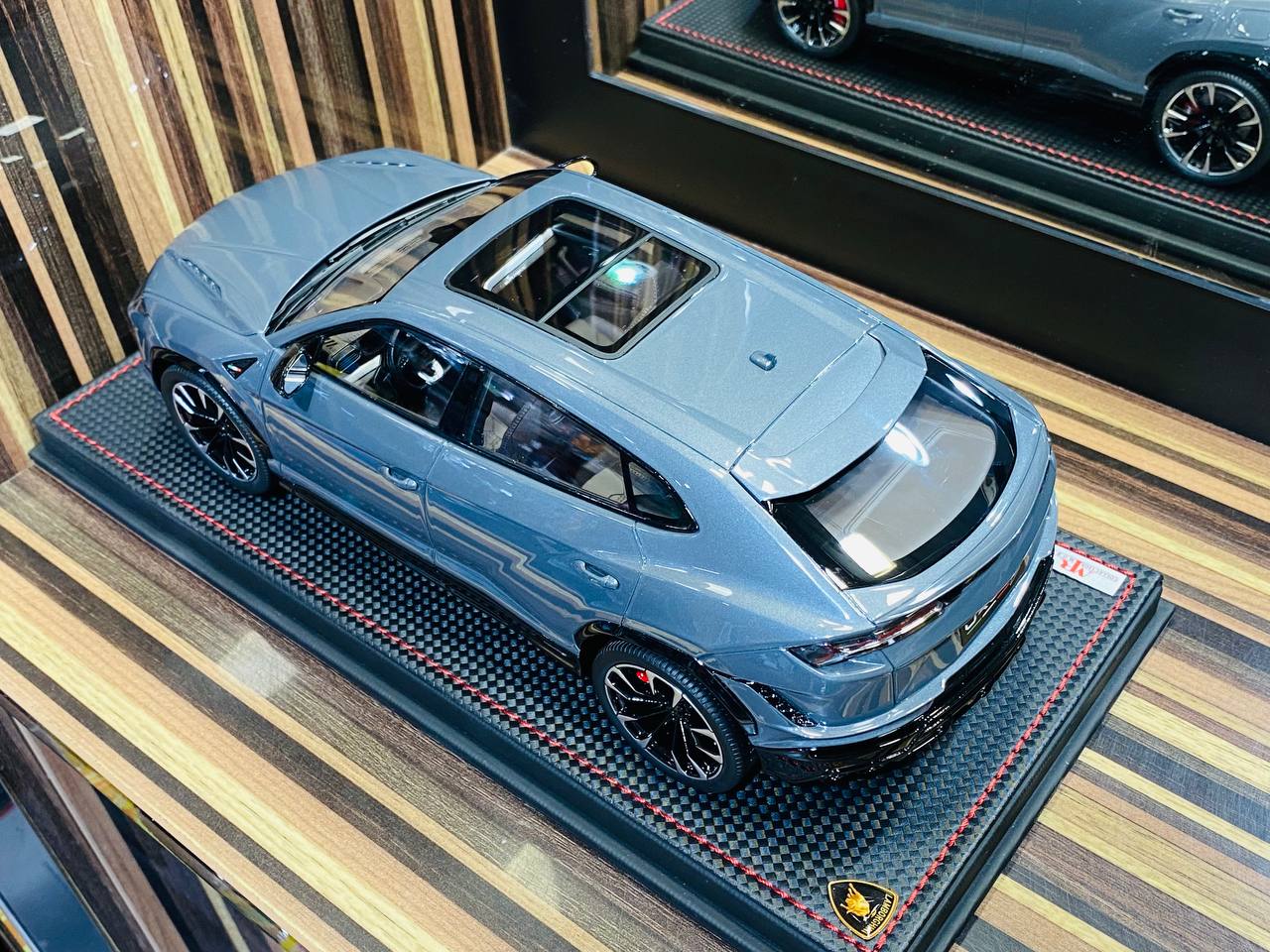 1/18 MR Collection Models Lamborghini URUS S Resin Model - Grey | Limited Edition