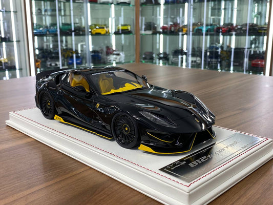 1/18 Resin  – Davis & Giovanni  Ferrari 812 Superfast SVR Black / Yellow accents Limited Edition 8 pcs