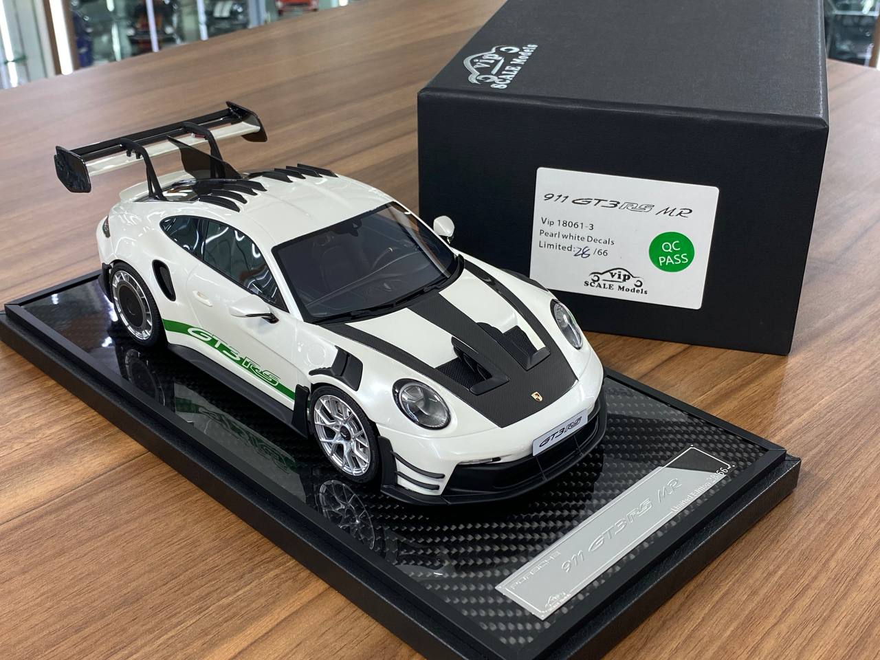 1/18 Resin – VIP Models Porsche 911 GT3 RS MR Pearl White Ltd.Edn.66 pcs