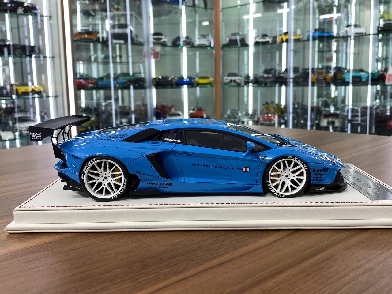 1/18 Resin Model – Lamborghini Aventador LB Performance | Davis & Giovanni | Metallic Light Blue | 1 of 3