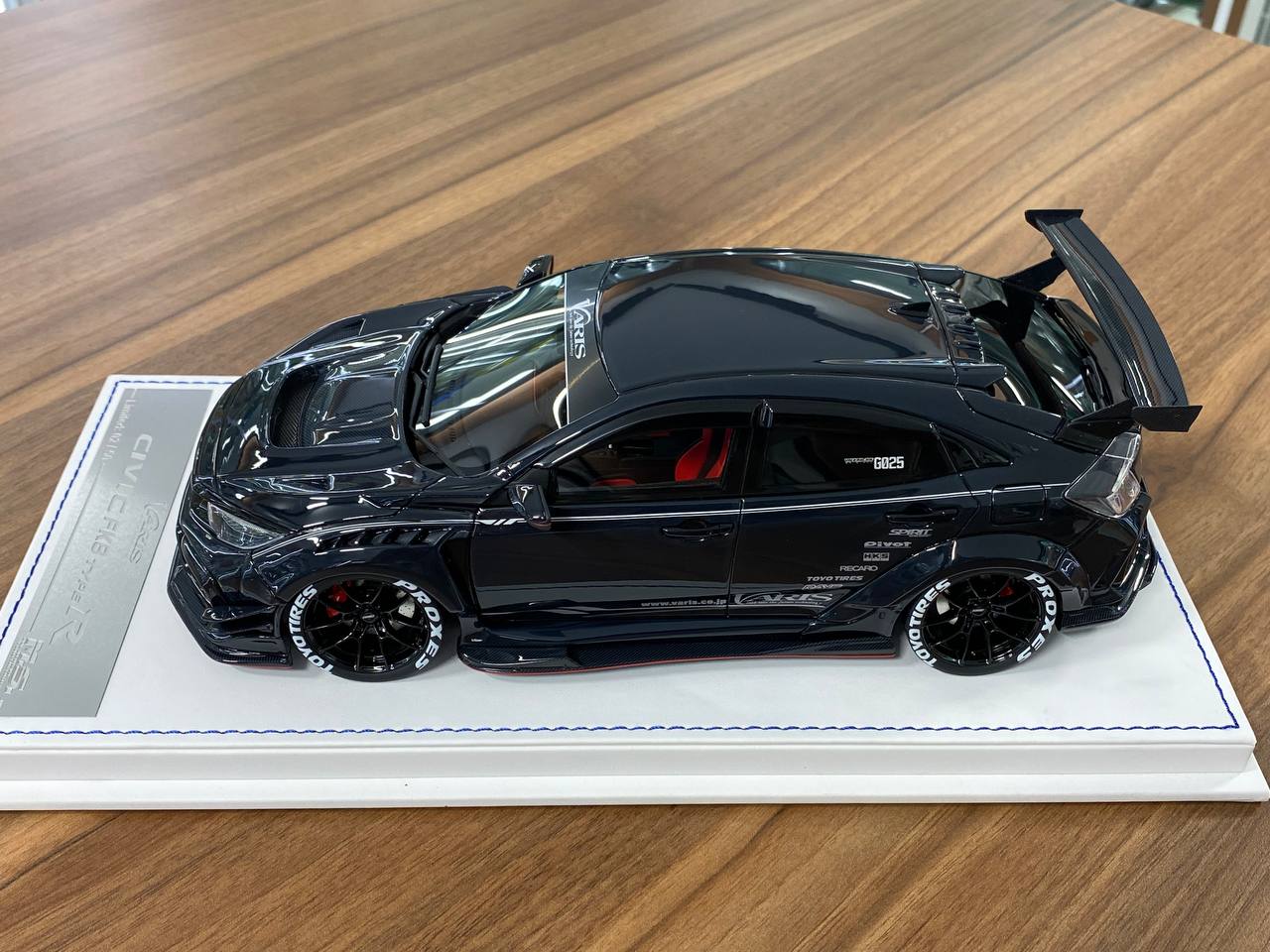 1:18 Resin – M.S. Miniature Special Honda Civic FK8 Type R (Varis) – Crystal Black Pearl – Limited 50 pcs