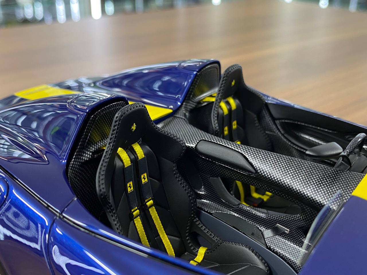 1/18 Resin – BBR Models Ferrari Monza SP2 Blue Tour de France / Yellow Stripe Ltd.Edn. 109 pcs