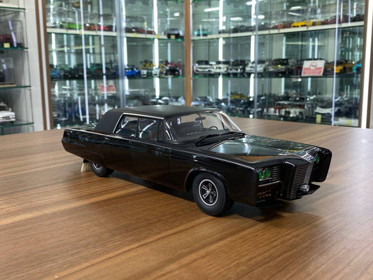1/18 Diecast Chevrolet Impala Green Hornet Black AUTOart Scale Model Car