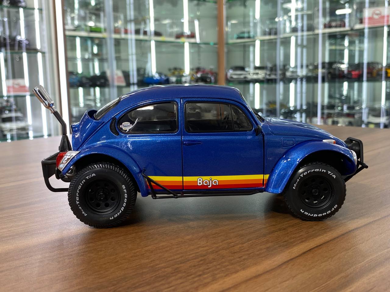 1/18 Solido Volkswagen BEETLE BAJA BLUE 1975 Model Car