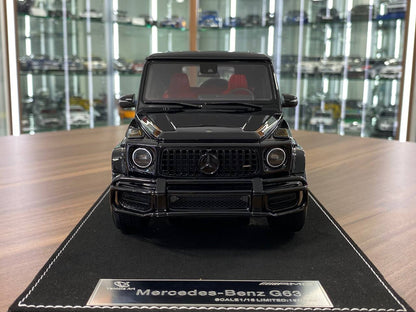 1/18 Resin Model - Mercedes-Benz AMG G63 with Removable Grill (Black/Red Interior)