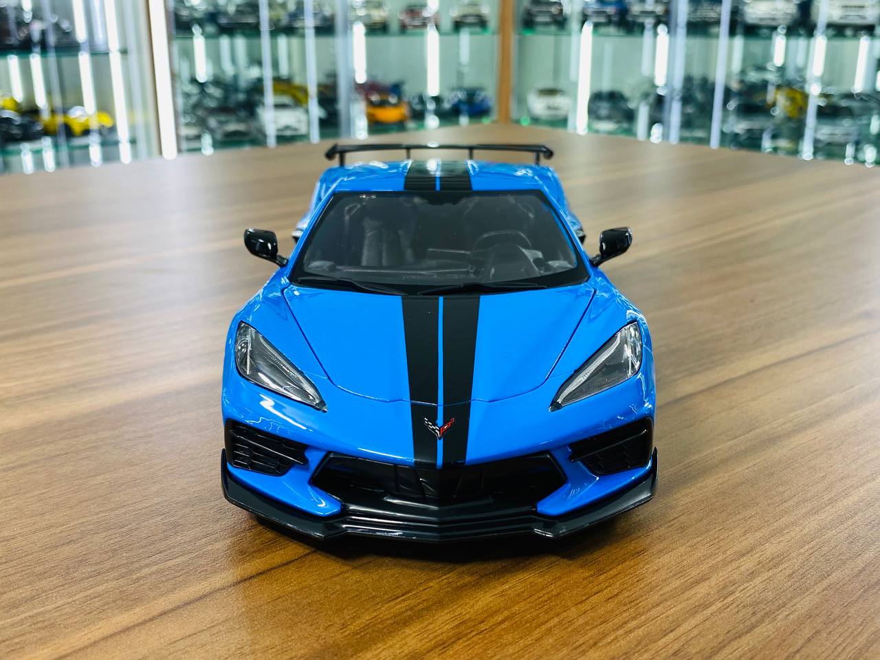 1/18 Diecast Full opening  Maisto Chevrolet Corvette Stingray Coupe 2020 Blue