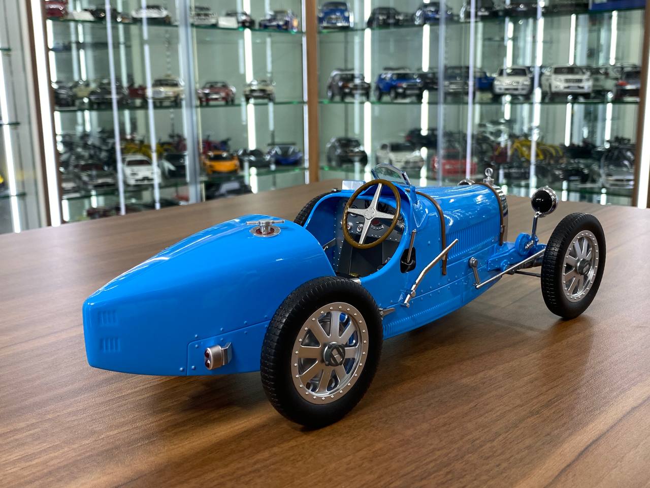 1/12 Diecast Metal Bugatti T35 1925 Blue by Norev