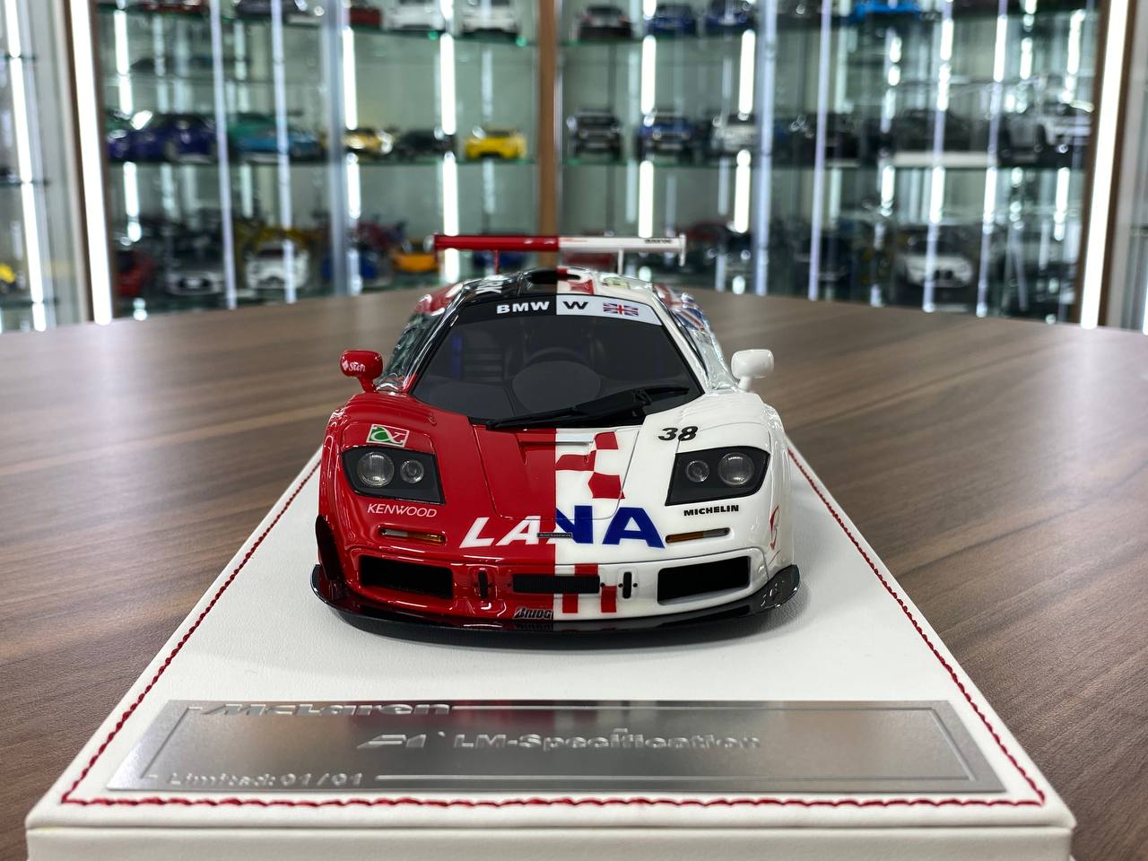 1:18 Resin Davis & Giovanni McLaren F1 GTR Fina/Lark Livery Ltd 1